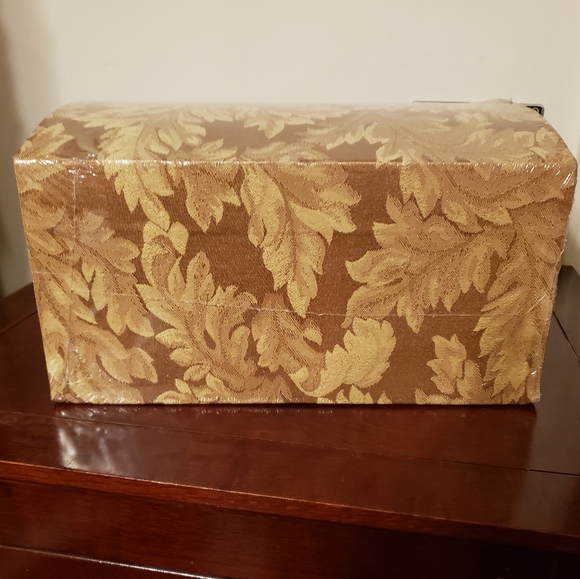 Secretary Keepsake Chest - Picture 8 of 10